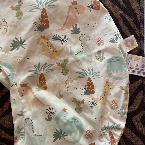 Boppy cover - Picture 2 of 3